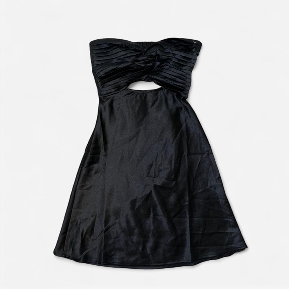 Princess Polly Black Strapless Bodycon Dress - Picture 5 of 7